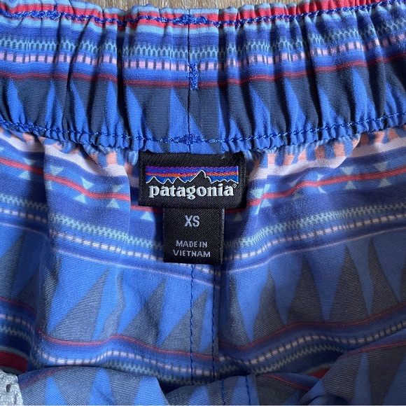 Patagonia Barely Baggies - Picture 3 of 4